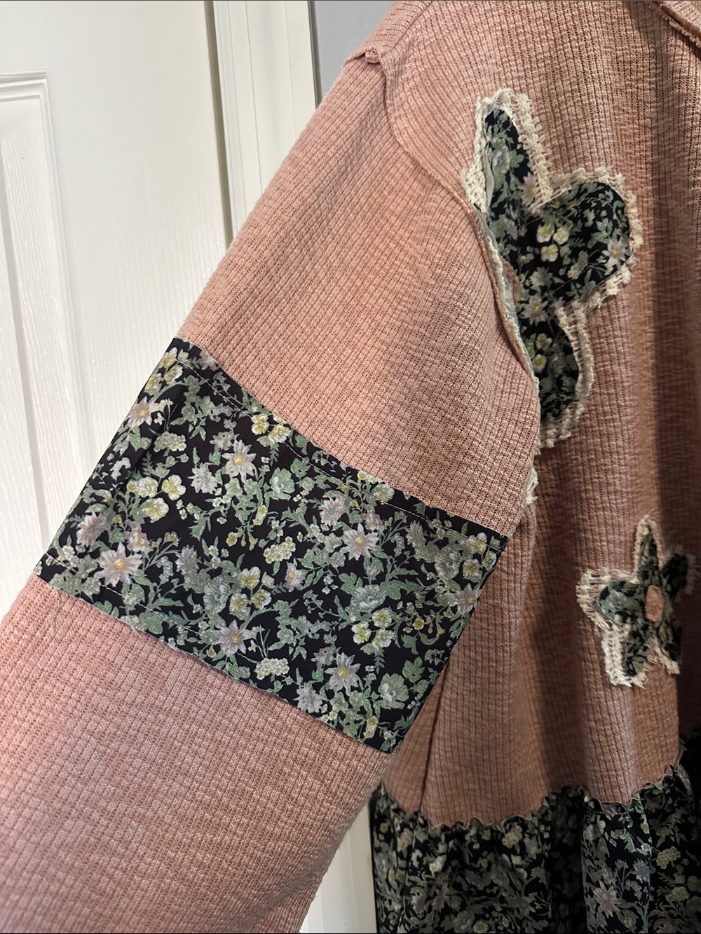POL Flower Patch Ruffle Hem - Picture 3 of 5